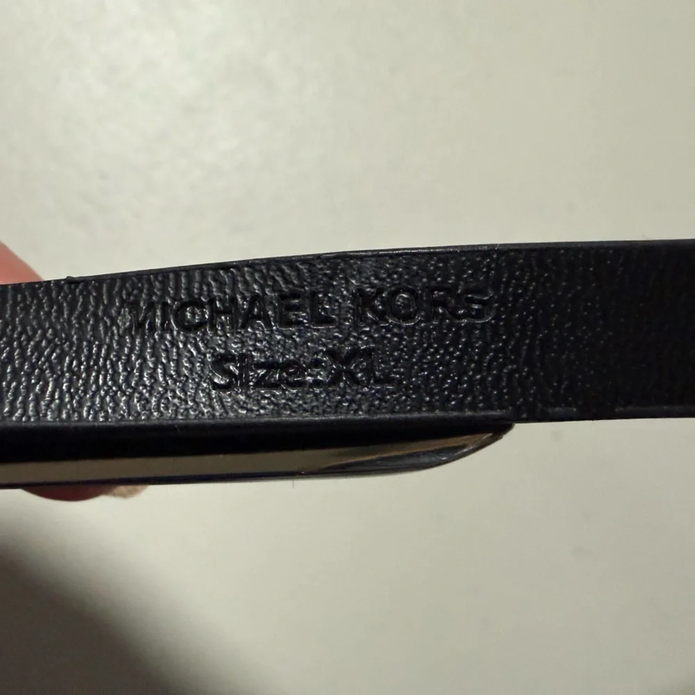 Michael Kors Black Thin Silver Buckle Belt Size XL Classic Minimalist